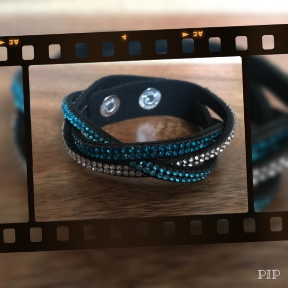 Teal Braided Single Wrap Bracelet - Picture 1 of 2